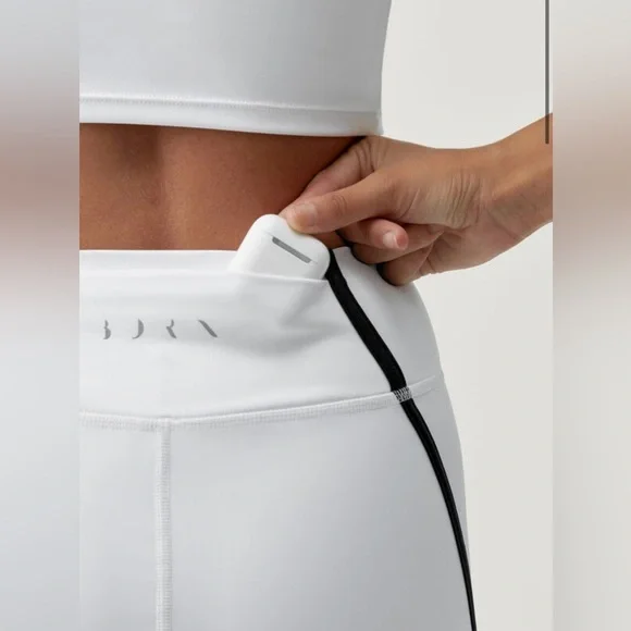 Born Living Yoga White Leggings with Black Accents size L - Picture 4 of 7